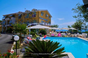  Hotel Piccolo Mondo  Аккуаппеза